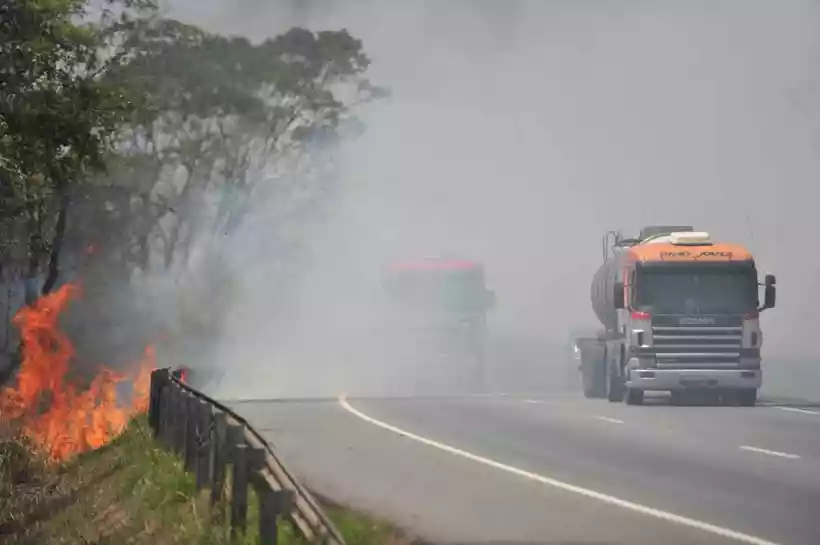Período de estiagem aumenta perigo de queimadas e prejuízos à rede elétrica