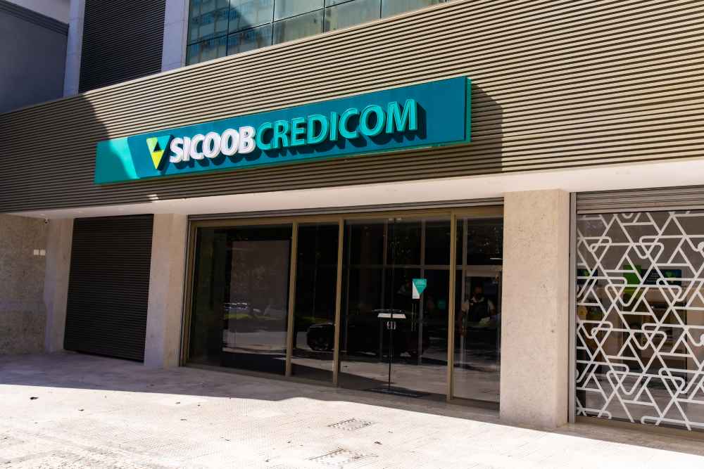 Diferente de bancos, cooperativas atraem clientes por dividir resultado